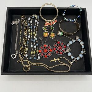 Vintage To Modern Jewelry Grab Bag Lot  Retro Mod Costume Fine Estate Necklace